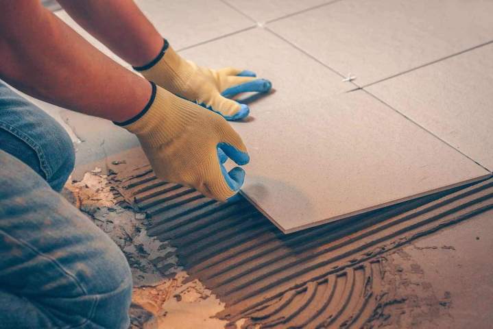 Pose de carrelage Morestel